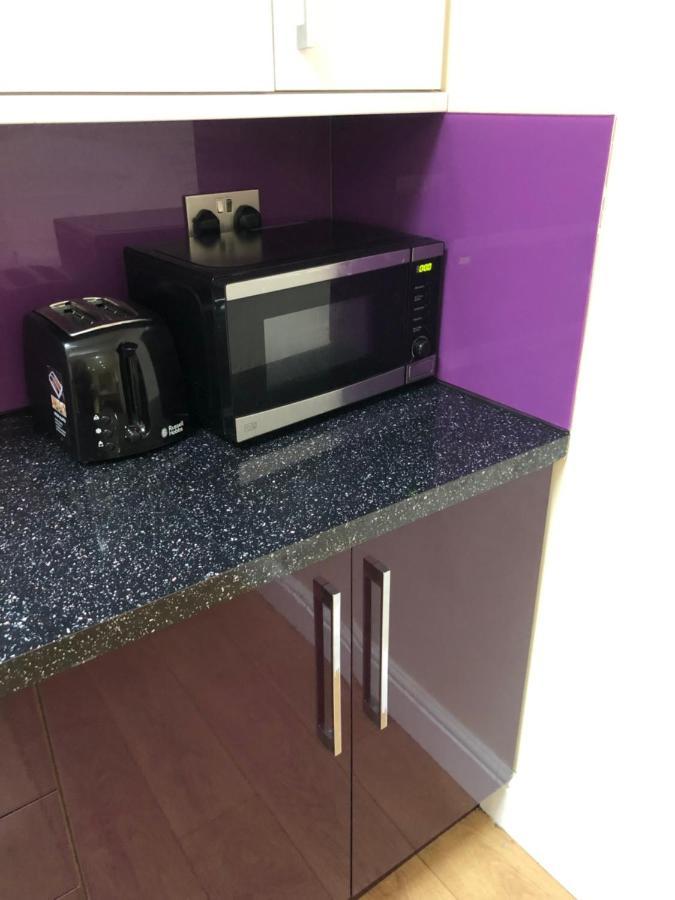 Big Room Rusholme With Tv And Private Bathroom-Parking&Wifi Manchester Luaran gambar