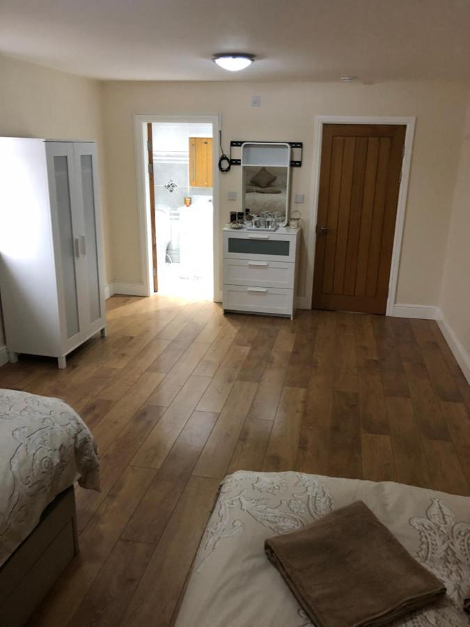 Big Room Rusholme With Tv And Private Bathroom-Parking&Wifi Manchester Luaran gambar