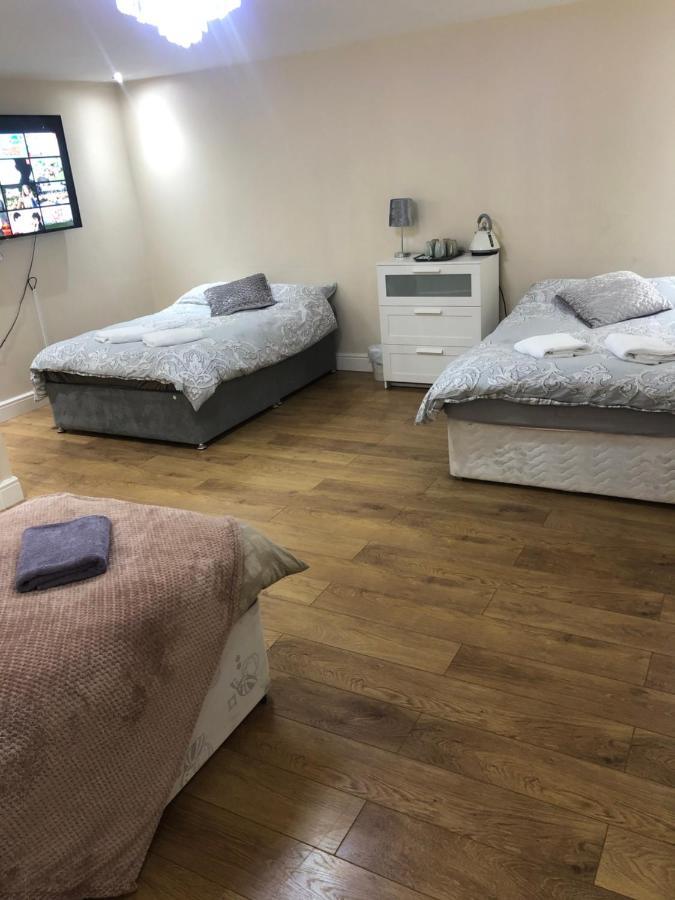 Big Room Rusholme With Tv And Private Bathroom-Parking&Wifi Manchester Luaran gambar