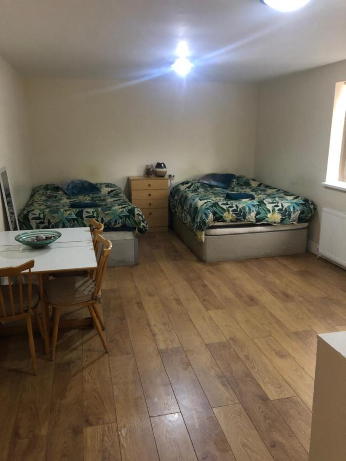 Big Room Rusholme With Tv And Private Bathroom-Parking&Wifi Manchester Luaran gambar